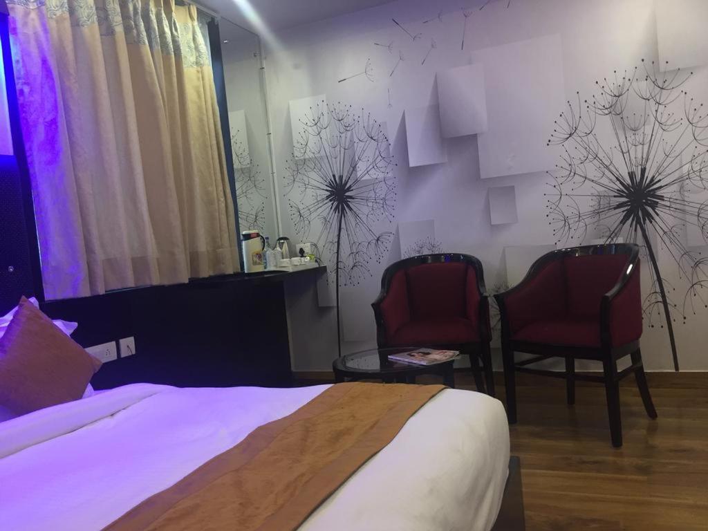 Hotel Pearl Blue Agra  Buitenkant foto