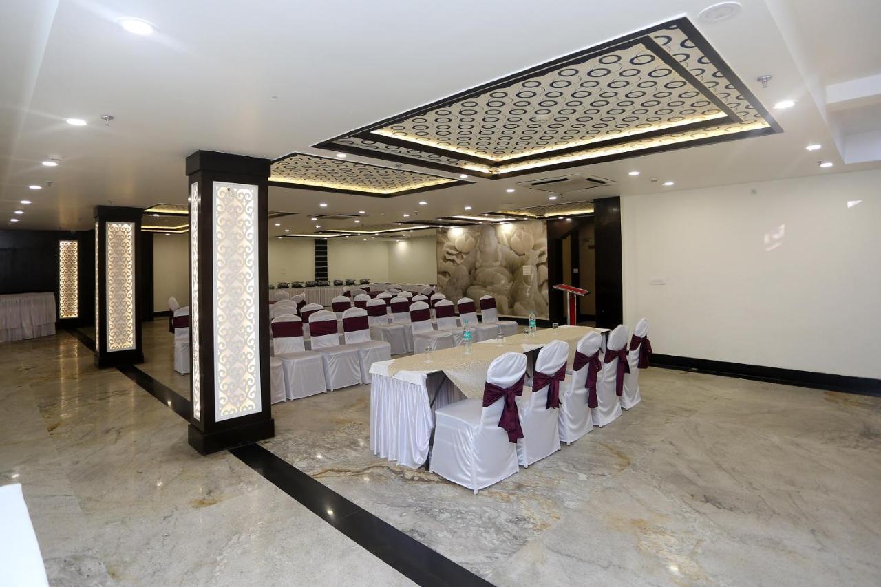 Hotel Pearl Blue Agra  Buitenkant foto