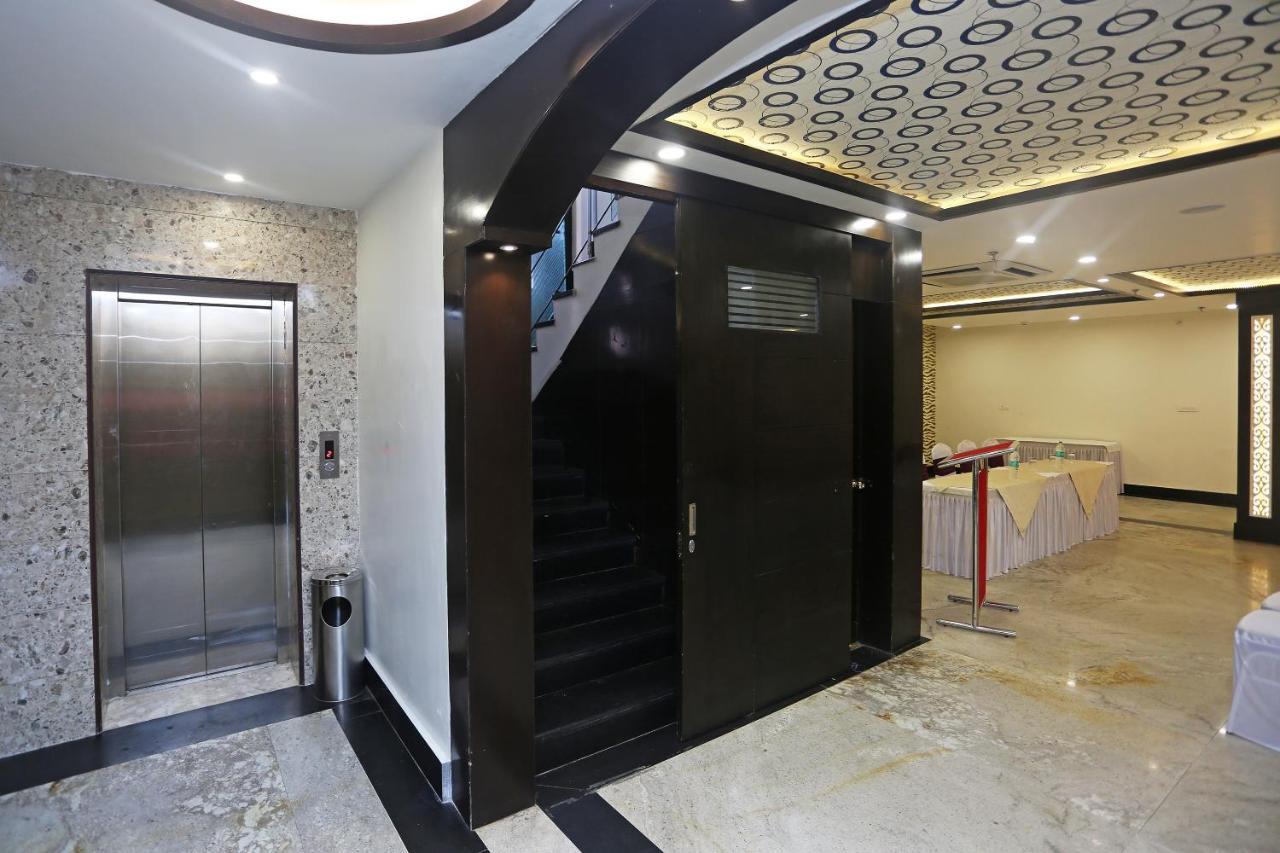 Hotel Pearl Blue Agra  Buitenkant foto
