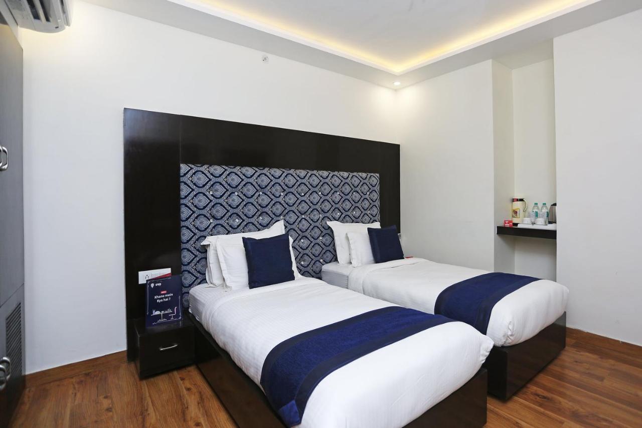 Hotel Pearl Blue Agra  Buitenkant foto